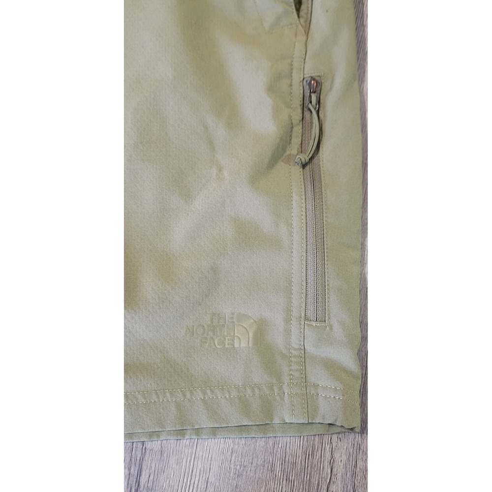 The North Face Rolling Sun Flash Dry Shorts Men's 34 Green Stretch 9" Inseam EUC - Picture 6 of 12